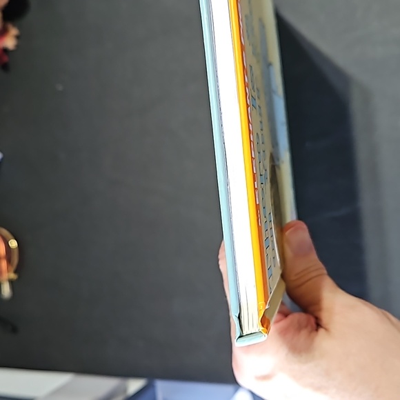 Children's 🎄Hardcover Books: The Pout Pout Fish & There is a bird on your head. - Picture 6 of 15